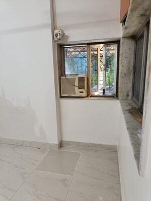 Room in 1 BHK Apartment at Vrindavan CHS Thane West, Vrindavan Society – for Sale