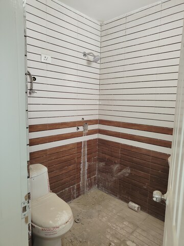 Bathroom in 3 BHK Builder Floor at TDI The Retreat, Sector 89 – for Rent