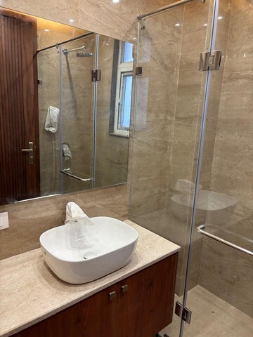 Bathroom in 3 BHK Builder Floor at Sector 51 – for Sale