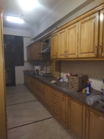 Kitchen in 3 BHK Independent House at RWA Apartments Sector 39, Sector 39 – for Rent