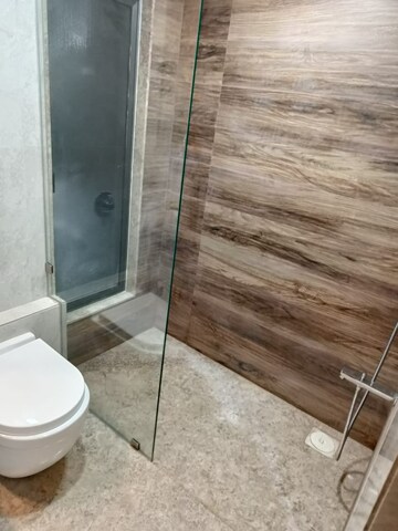 Bathroom in 3 BHK Apartment at Fortune Enclave, Khar West – for Rent