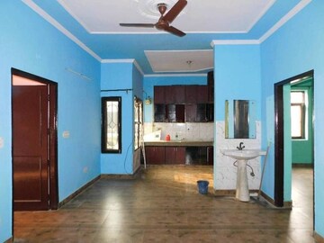 2 BHK Independent House For Rent in RWA Apartments Sector 41, Sector 41