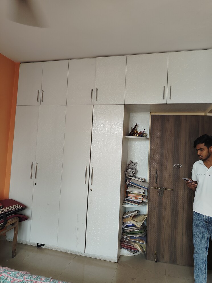 undefined, sector 79 3 Bedroom 167 Sq.Yd. Apartment In Sector 79 Faridabad 8773601