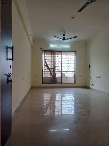Room in 2 BHK Apartment at Trishul Patel Heights, Ghansoli – for Rent