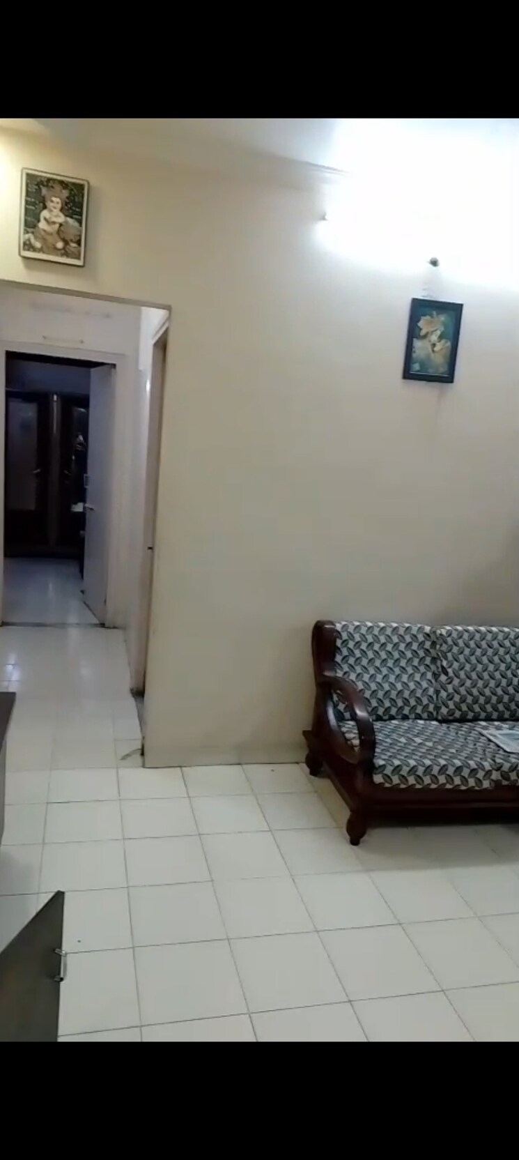 Bathroom, green-wood-complex-manpada 1 Bedroom 520 Sq.Ft. Apartment In Manpada Thane 8773627