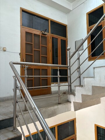 Staircase in 2 BHK Independent House at Gomti Nagar – for Rent