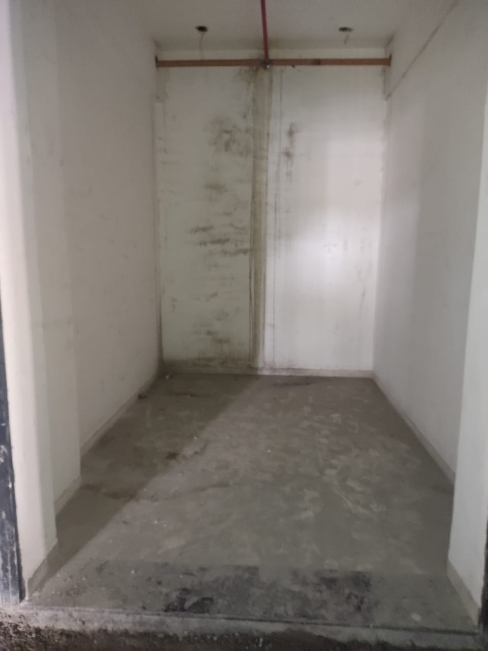 Retail Shop For Rent in Roongta Shopping Hub