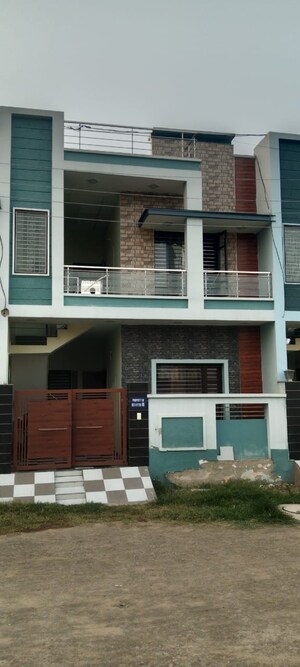 3 BHK Independent House For Sale in Sector 115
