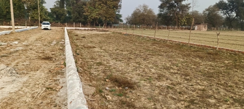 Plot For Sale in Kisan Path Plot 