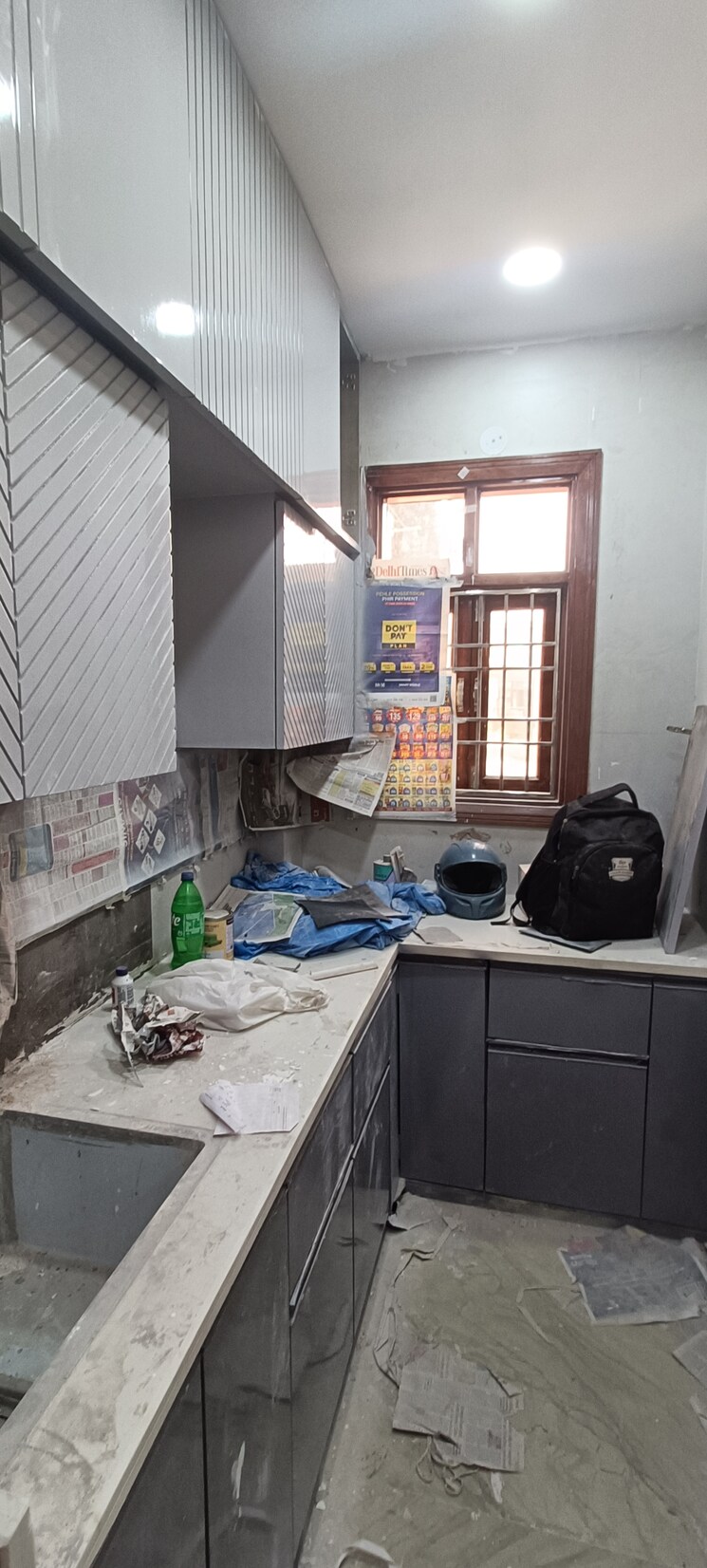 Kitchen, deep vihar 3 Bedroom 90 Sq.Mt. Builder Floor In Deep Vihar Delhi 8773761