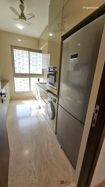 Master Bedroom in 2 BHK Apartment at Hiranandani Castle Rock, Powai – for Rent