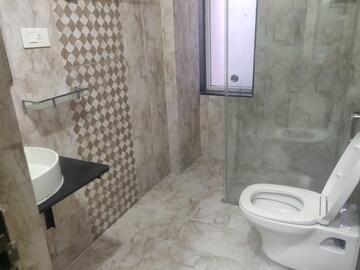 Bathroom in 4 BHK Apartment at Grand View Jubilee Hills, Jubilee Hills – for Rent