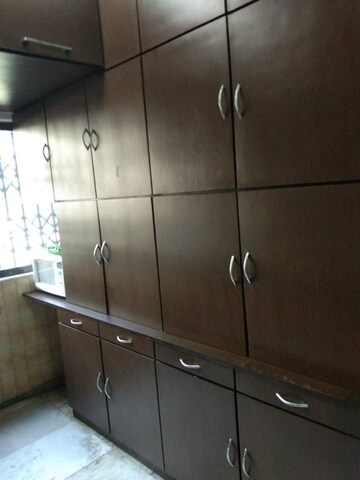  2 BHK Apartment at Juhu – for Rent