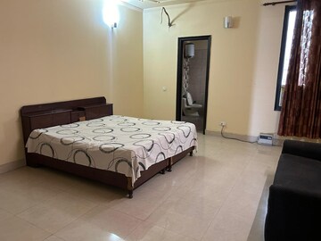 Bedroom in 3 BHK Independent House at Sector 43 – for Rent