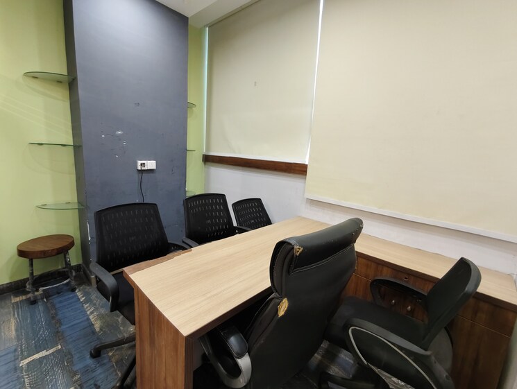Team Area, grandslam-ithum Commercial Office Space 700 Sq.Ft. In Sector 62 Noida 8773824