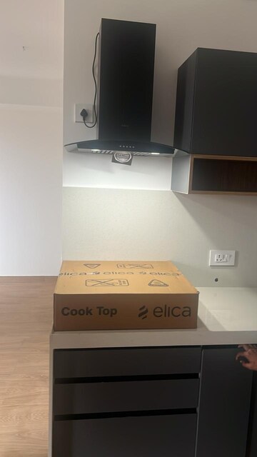 Furnished Amenities in 1 BHK Apartment at Viman Nagar – for Rent