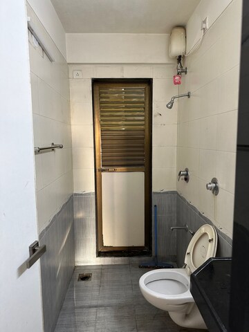Attached Bathroom in 3 BHK Apartment at Andheri West – for Rent