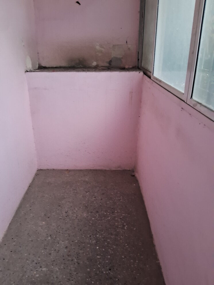 Room, nirmiti-avanti 1 Bedroom 550 Sq.Ft. Apartment In Aundh Pune 8773843