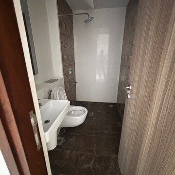 Bathroom in 3 BHK Apartment at Lodha The Park Side, Kamala Mill – for Rent
