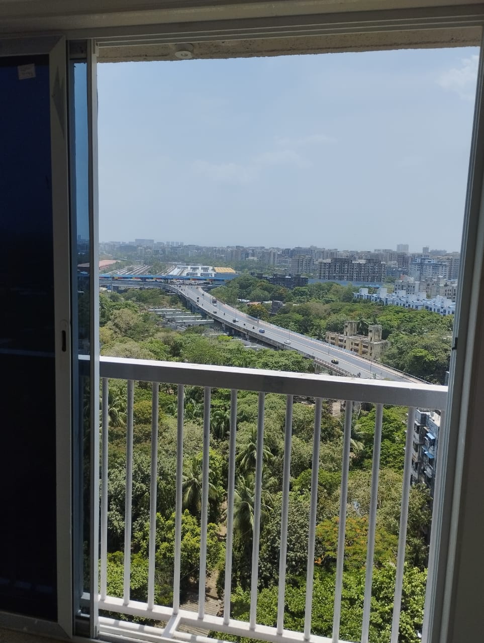 1.5 BHK + Study Room Apartment For Rent in Drushti Sapphire