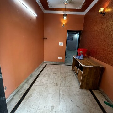  2 BHK Builder Floor at Kotla Mubarakpur – for Rent