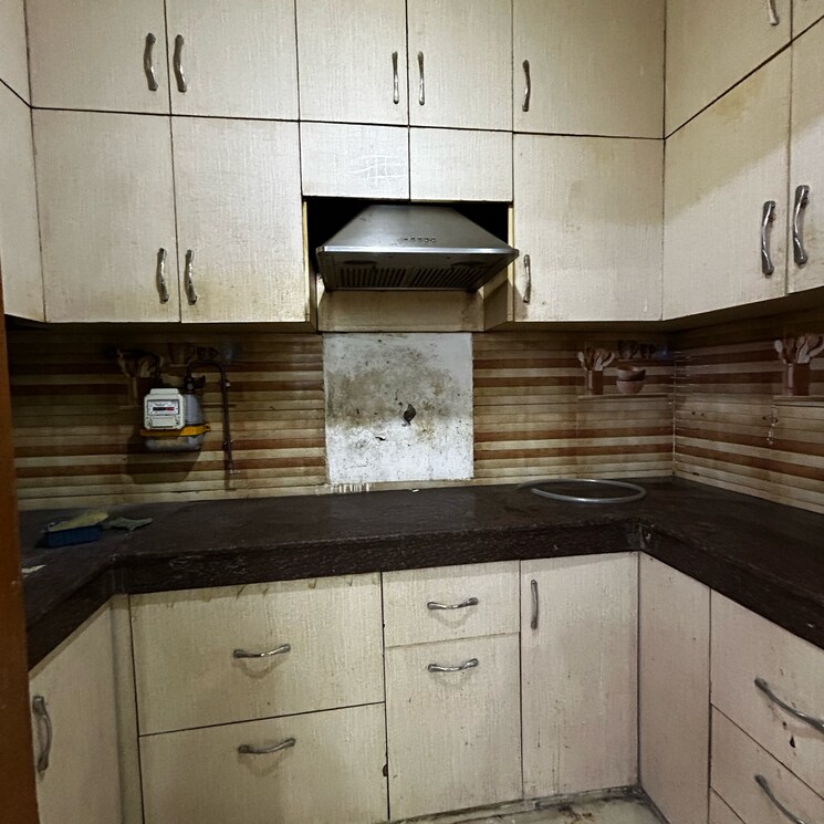 Kitchen, kotla mubarakpur 2 Bedroom 900 Sq.Ft. Builder Floor In Kotla Mubarakpur Delhi 8773850