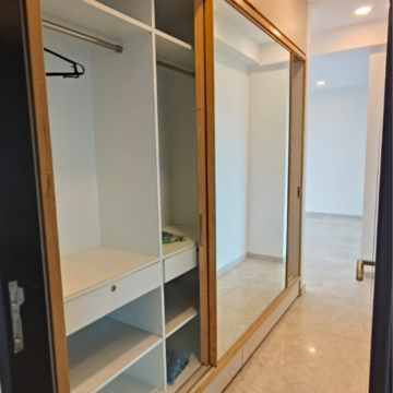 Building Lobby in 4 BHK Apartment at Indiabulls Sky, Dighe Nagar – for Rent
