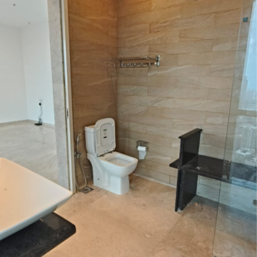 Team Area in 4 BHK Apartment at Indiabulls Sky, Dighe Nagar – for Rent