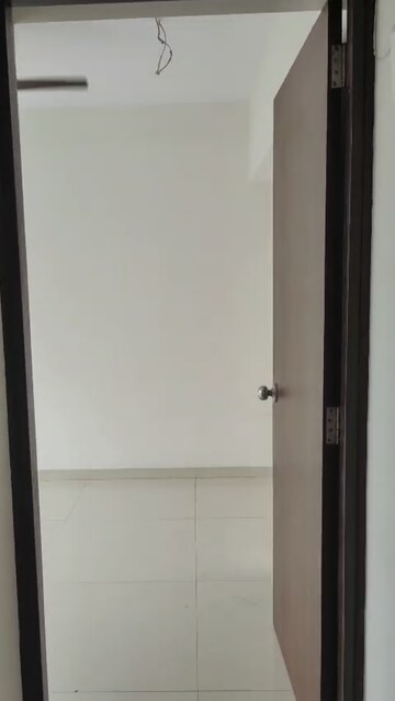 Room in 1 BHK Apartment at A And O Excellente, Mulund West – for Rent