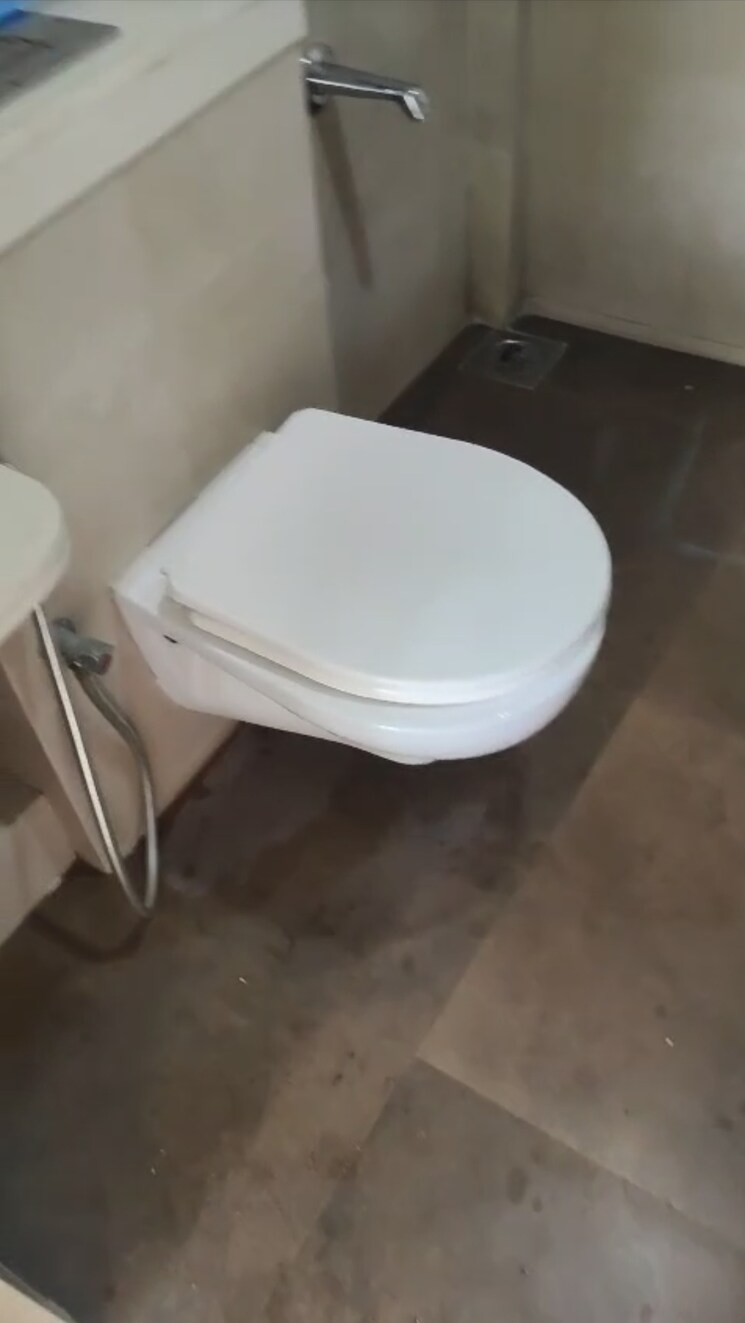 Bathroom, a-and-o-excellente 1 Bedroom 312 Sq.Ft. Apartment In Mulund West Mumbai 8773874