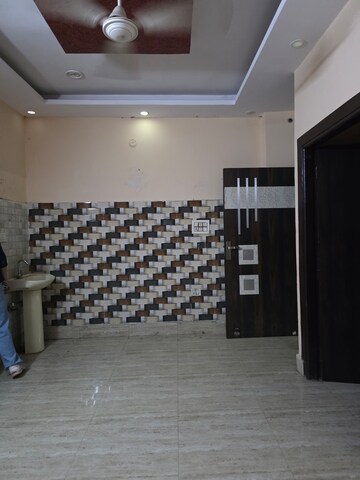 2 BHK Builder Floor For Sale in Uttam Nagar