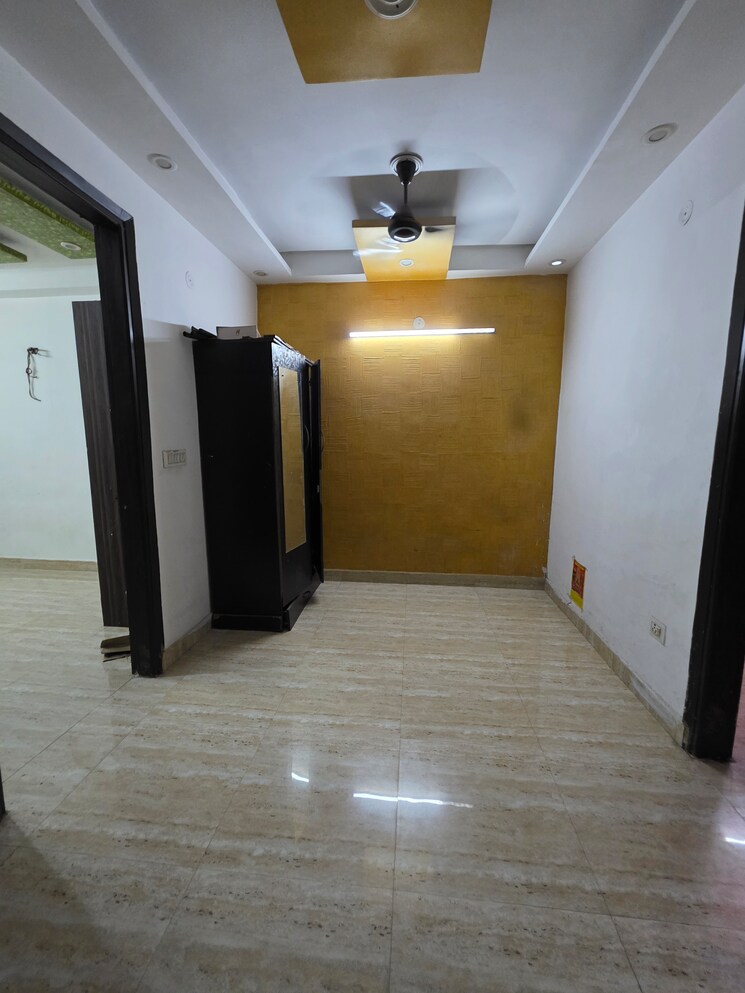 undefined, uttam nagar 2 Bedroom 450 Sq.Ft. Builder Floor In Uttam Nagar Delhi 8773880