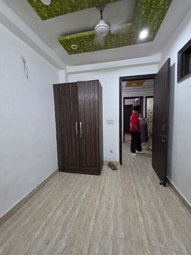 undefined, uttam nagar 2 Bedroom 450 Sq.Ft. Builder Floor In Uttam Nagar Delhi 8773880