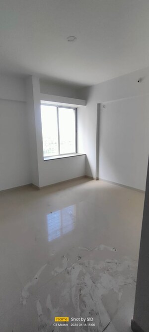 Study Room in 3 BHK Apartment at Majestique 38 Park Majestique, Undri – for Sale