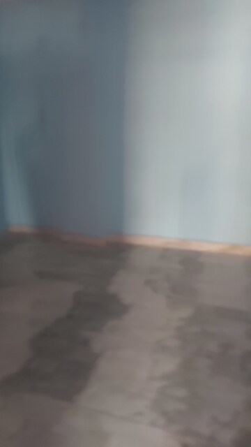 Swimming Pool in 2.5 BHK Builder Floor at Mayur Vihar – for Rent