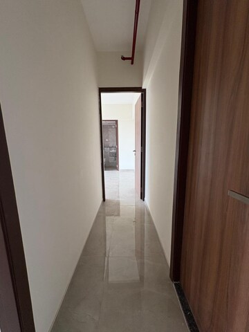  2 BHK Apartment at Sheth Irene, Malad West – for Rent