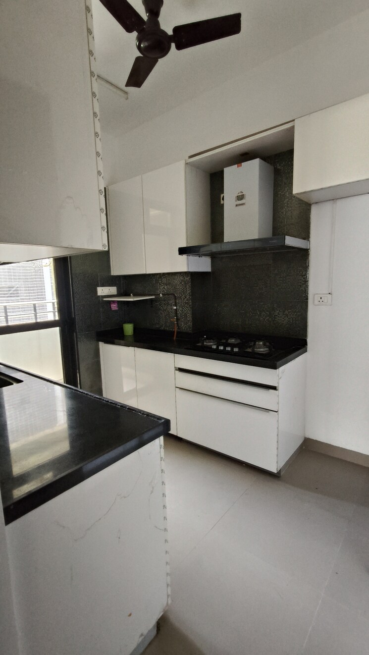 Kitchen, lodha-parkside 3 Bedroom 1092 Sq.Ft. Apartment In Worli Mumbai 8773934