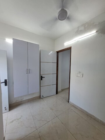 1 BHK Builder Floor For Rent in Saket