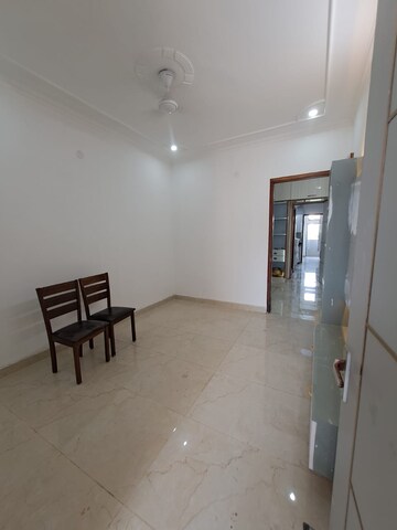 Room in 1 BHK Builder Floor at Saket – for Rent