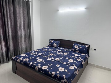 Bedroom in 2 BHK Apartment at South City – for Rent