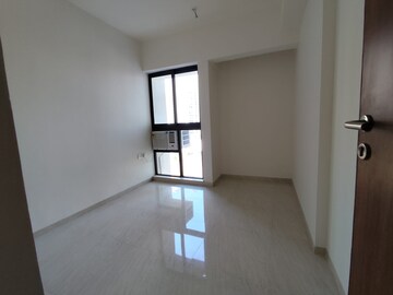 2 BHK Apartment For Rent in Lodha Crown Quality Homes, Majiwada