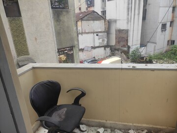 Master Bedroom in 1 BHK Independent House at New Nana Peth – for Rent
