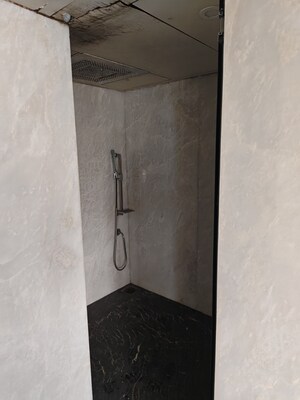 Furnished Amenities in 4 BHK Apartment at A1 Apartment, Malabar Hill – for Sale