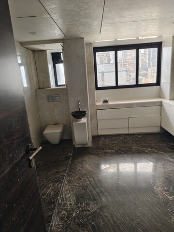 Parking in 4 BHK Apartment at A1 Apartment, Malabar Hill – for Sale