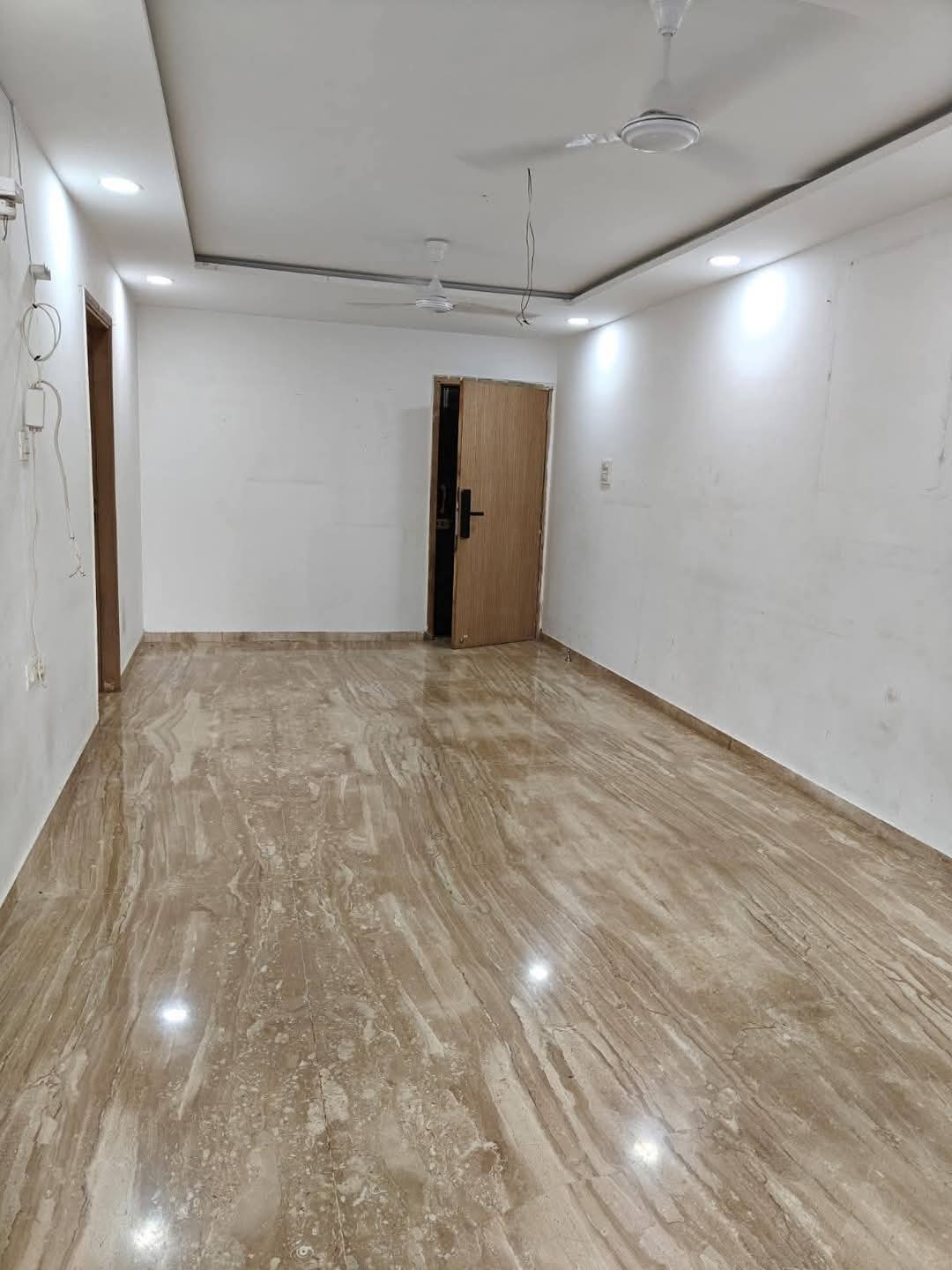 2 BHK 690 Sq.Ft. Apartment in Shree Ashtavinayak CHS Andheri