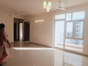 Room in 2 BHK Apartment at Nandakini Alaknanda Estate, Amar Shaheed Path – for Sale