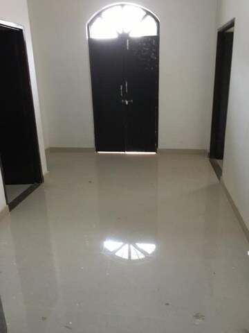 2 BHK Independent House For Rent in Shivpur