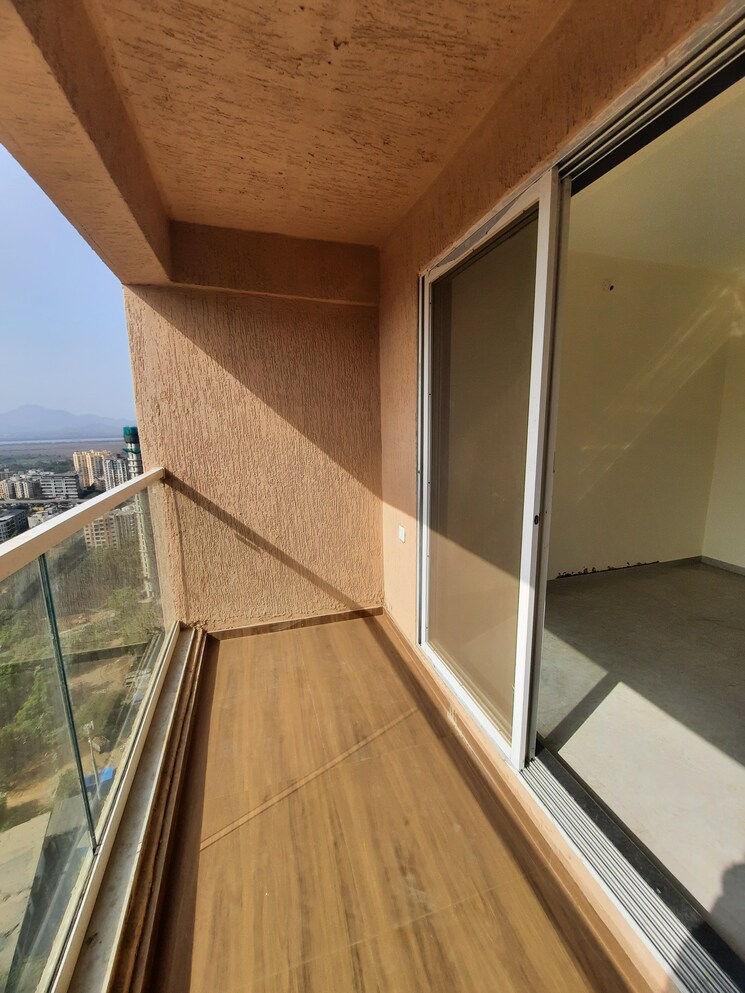 undefined, damji-shamji-mahavir-kalpavruksha-wing-j-phase-2 1 Bedroom 559 Sq.Ft. Apartment In Kasarvadavali Thane 8774005