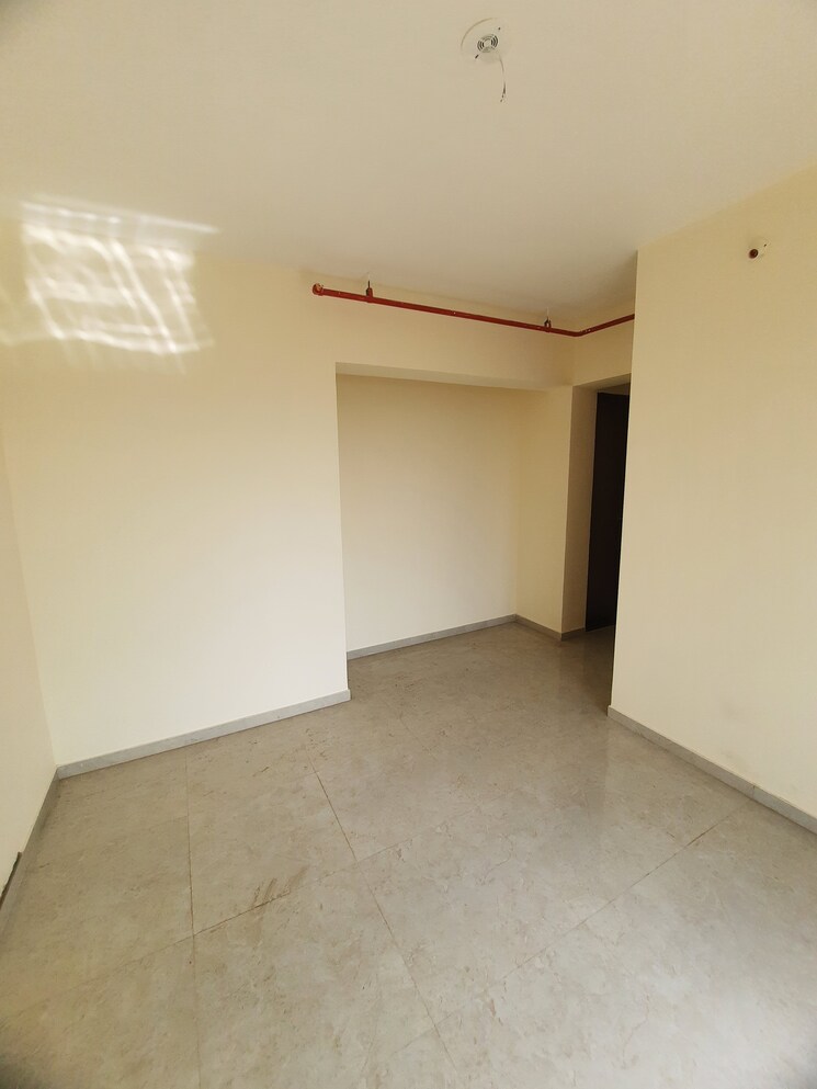 Room, damji-shamji-mahavir-kalpavruksha-wing-j-phase-2 1 Bedroom 559 Sq.Ft. Apartment In Kasarvadavali Thane 8774005