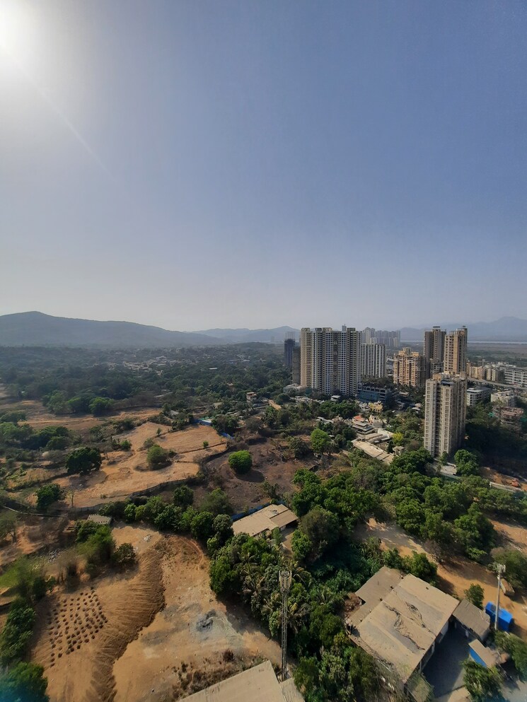 Balcony, damji-shamji-mahavir-kalpavruksha-wing-j-phase-2 1 Bedroom 559 Sq.Ft. Apartment In Kasarvadavali Thane 8774005